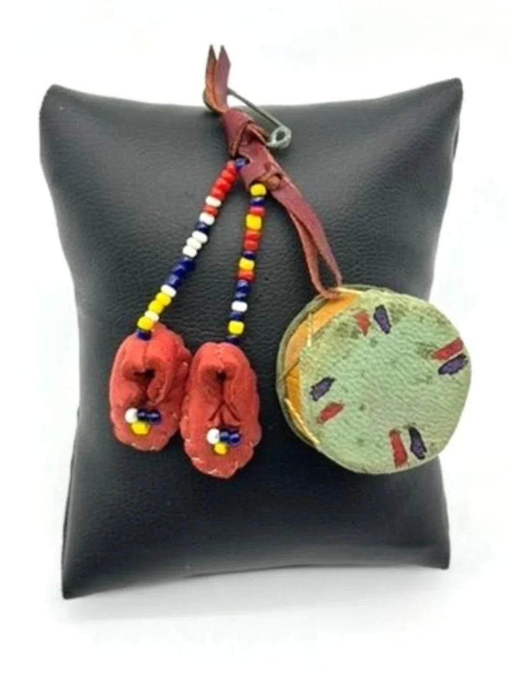 Vintage Native American Brooch Handmade & Hand Painted Miniature Moccasin & Drum - Picture 12 of 13